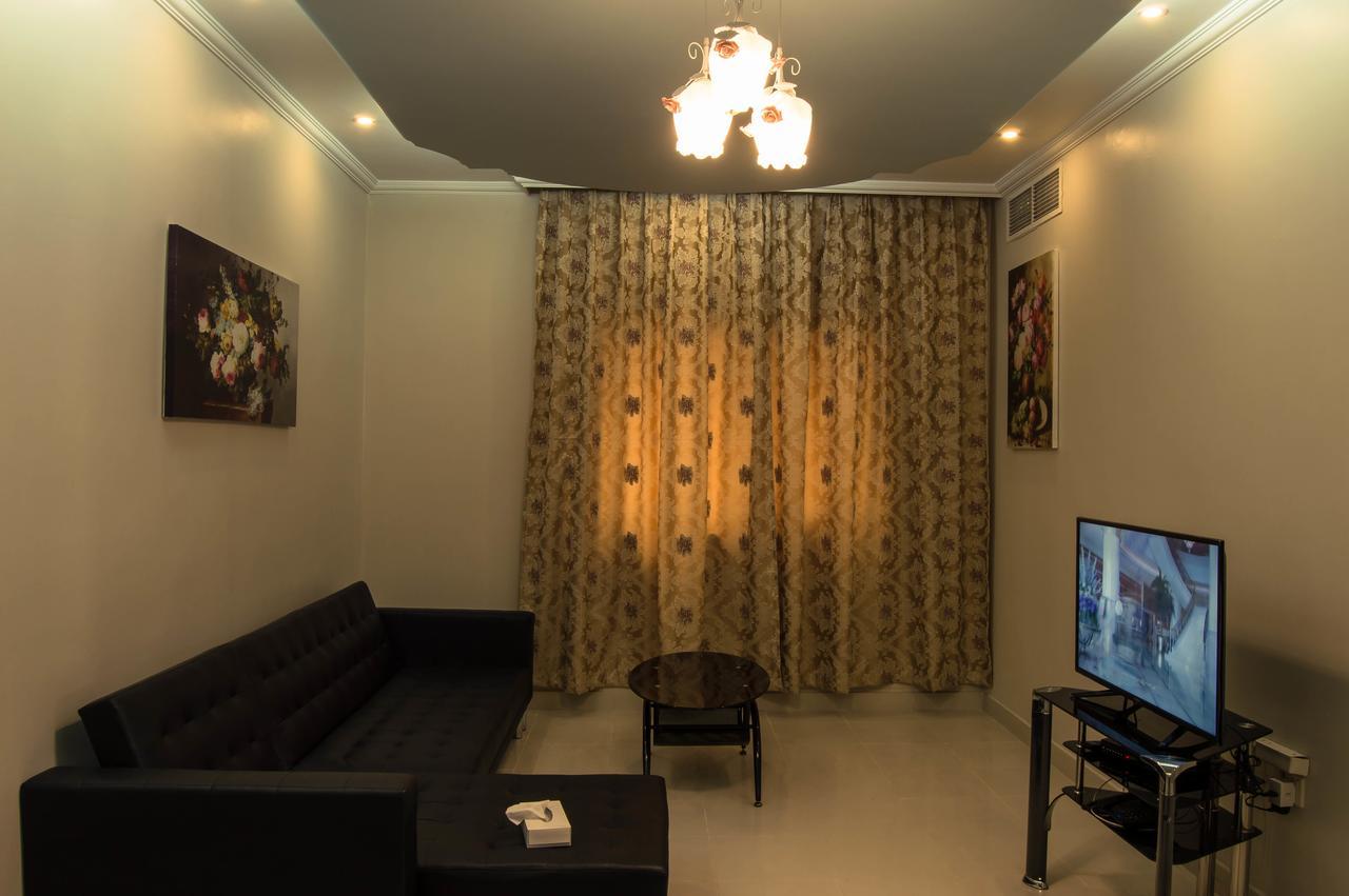 Wardah Hotel Apartments Sharjah Exterior foto